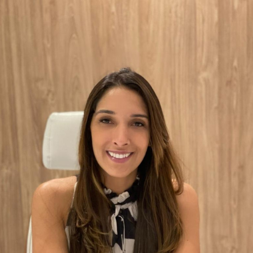 Doutora Maíra Lima Fernandes Rodrigues